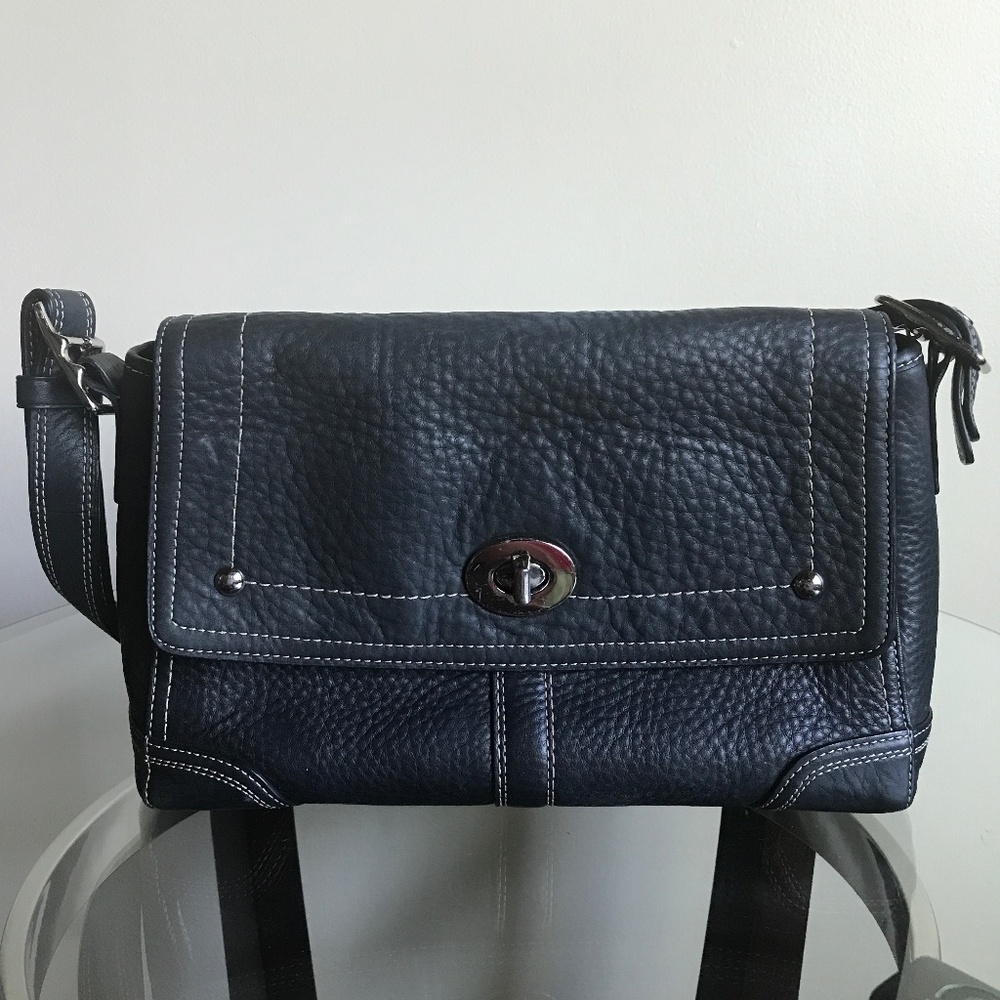 Coach Hampton Flap Turnlock Black Pebbled Leather Shoulder Purse F13957